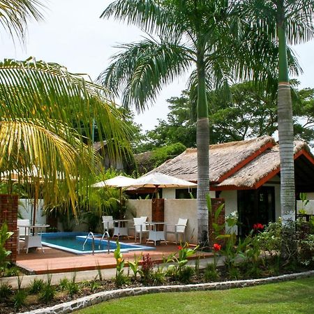 Burudika Bungalows Selong Belanak Exteriér fotografie