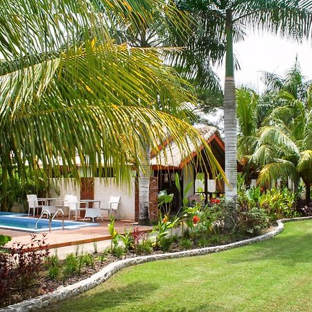 Burudika Bungalows Selong Belanak Exteriér fotografie